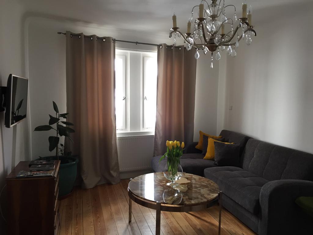 Ferienwohnung West Stuttgart Bagian luar foto